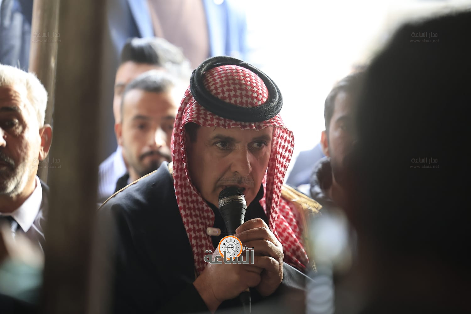 Madar Al-Saa Images 0.8991202881856133