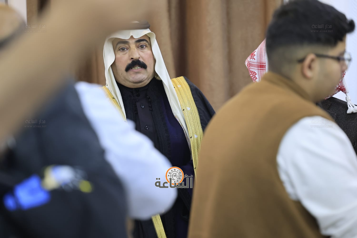 Madar Al-Saa Images 0.478653737927743