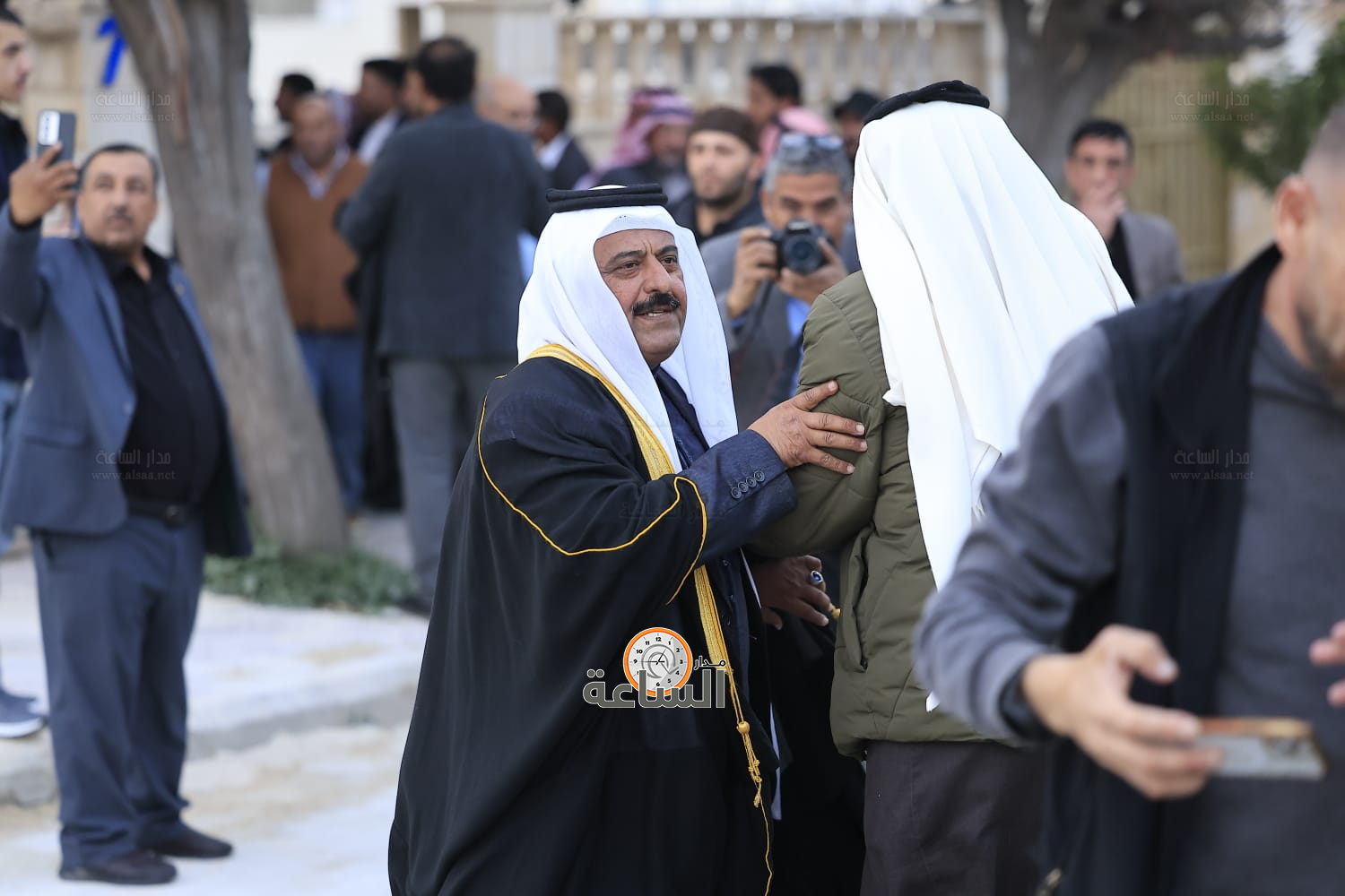 Madar Al-Saa Images 0.5398806867694059