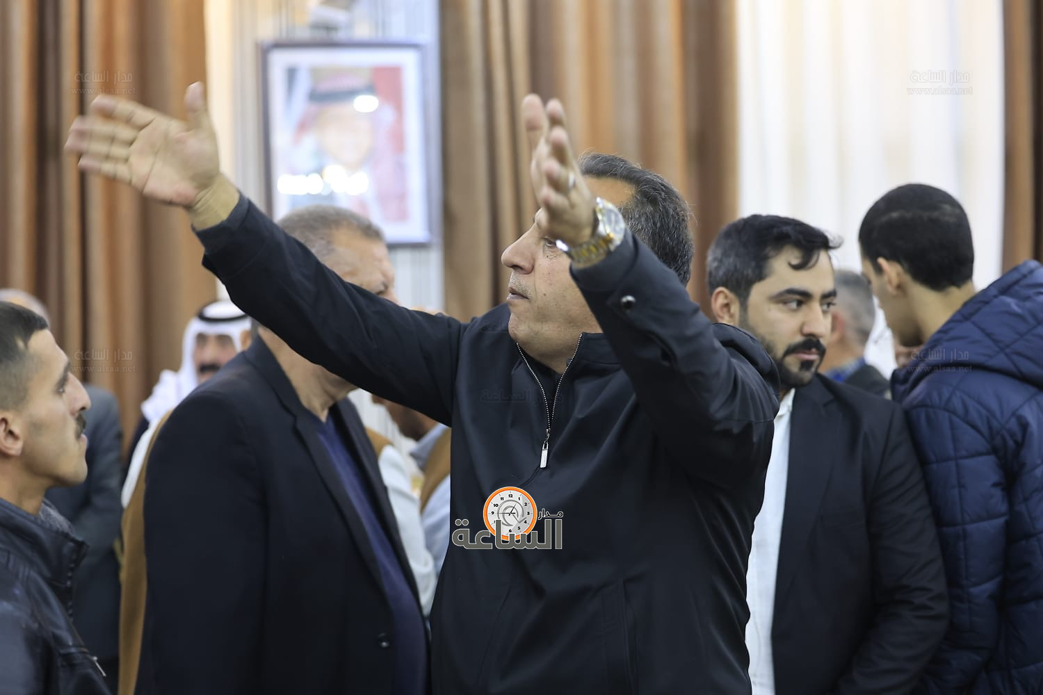 Madar Al-Saa Images 0.845260824485425