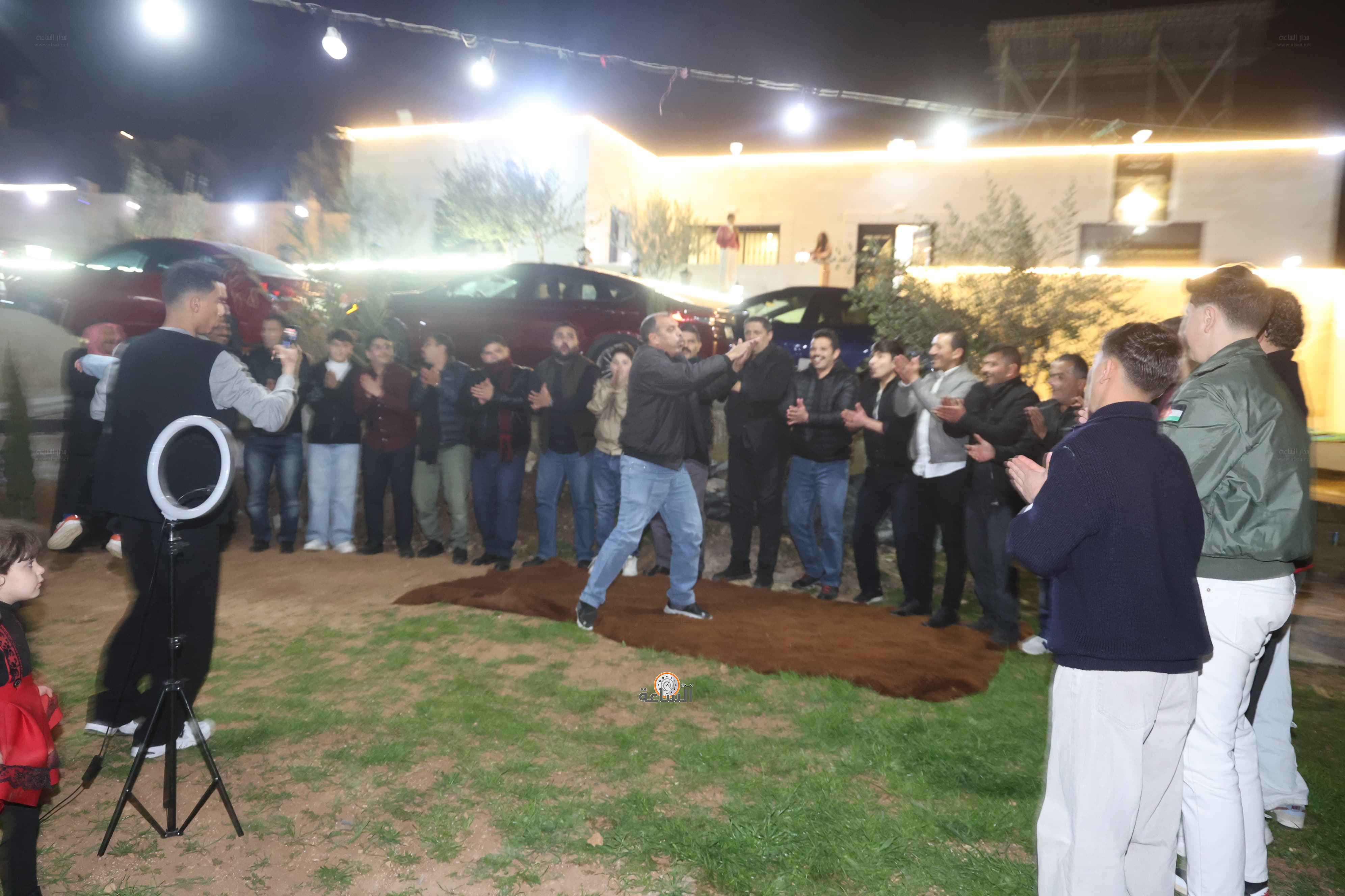 Madar Al-Saa Images 0.08044817052892939