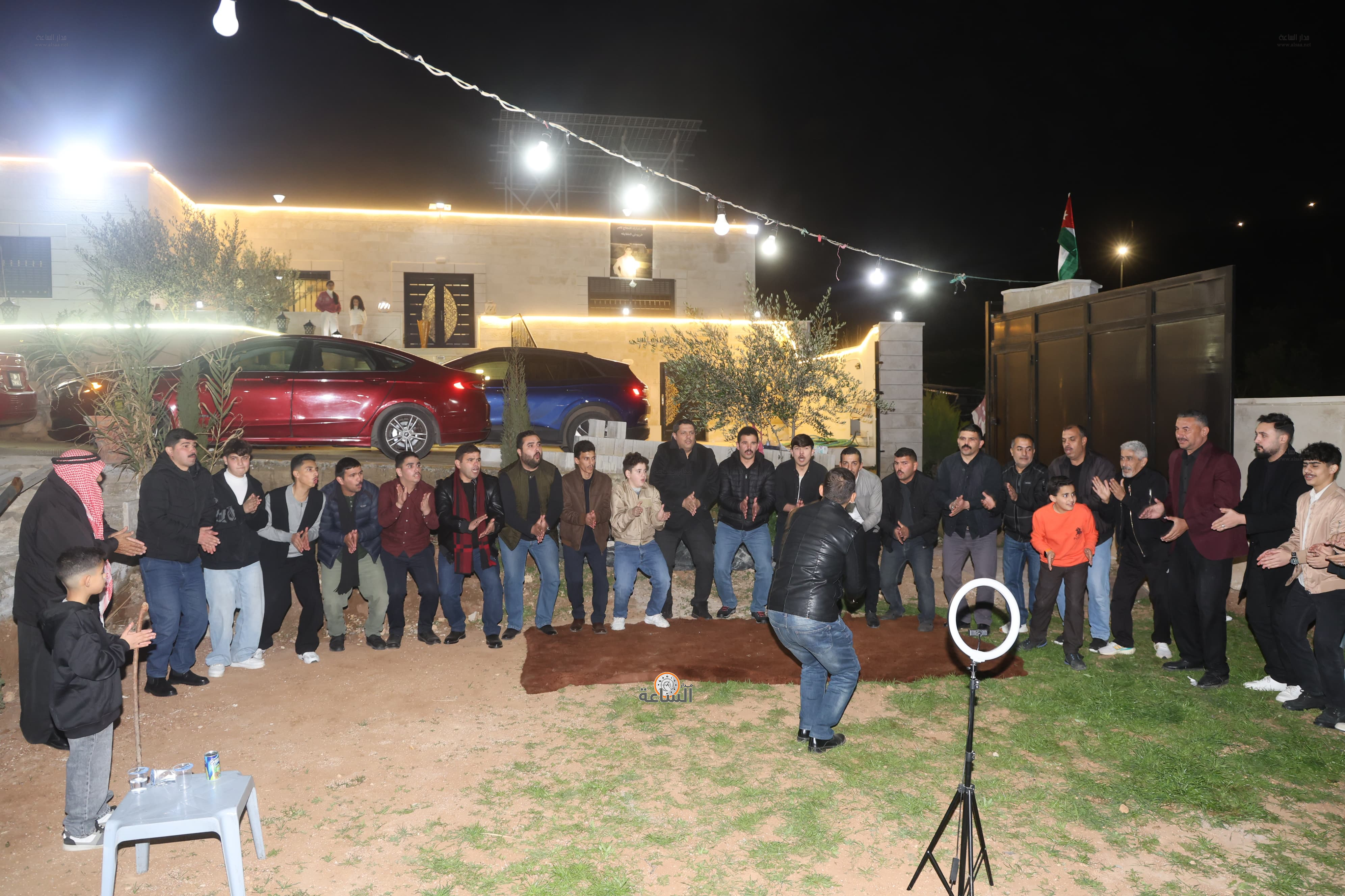 Madar Al-Saa Images 0.7034542136834252