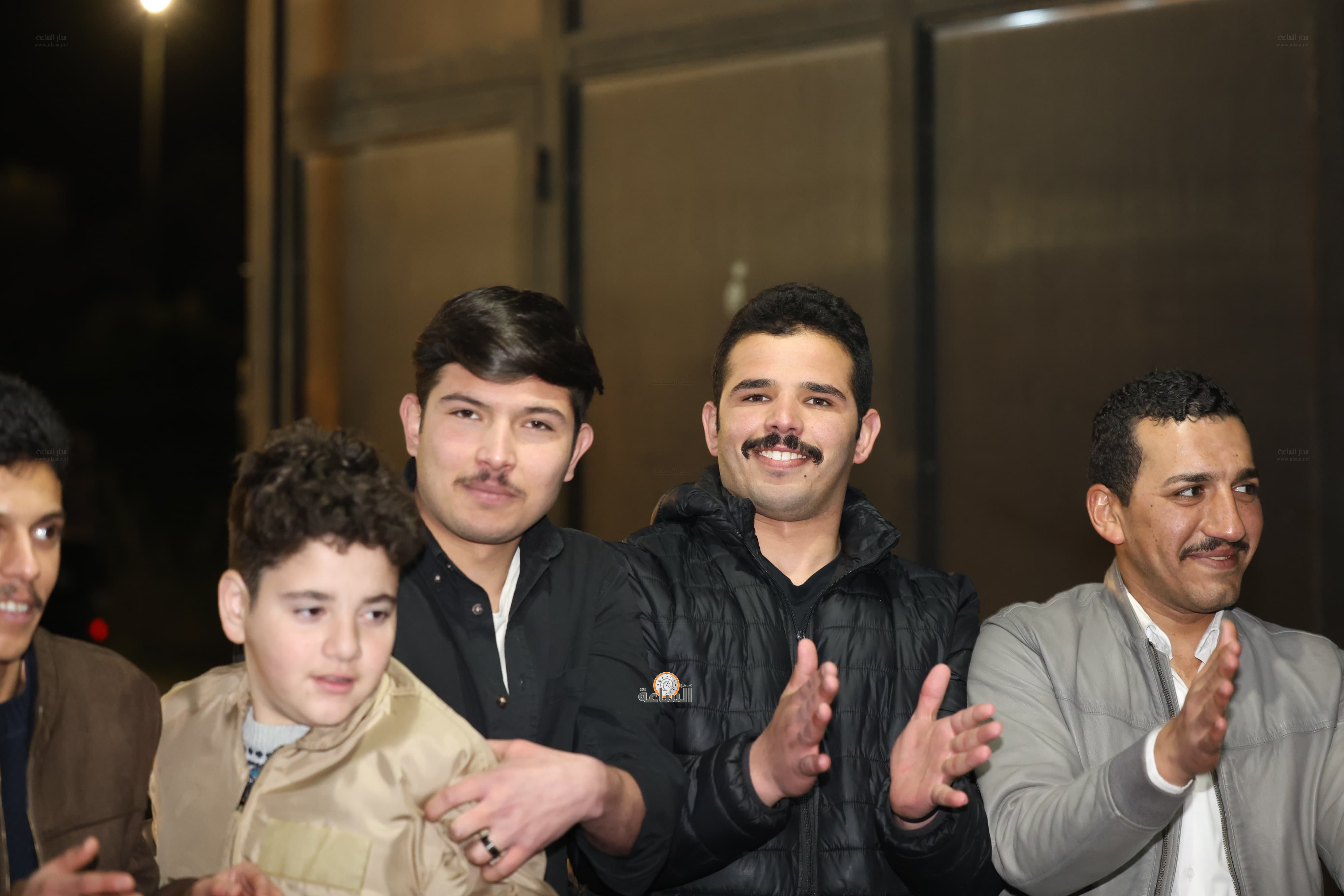 Madar Al-Saa Images 0.11679343151437915