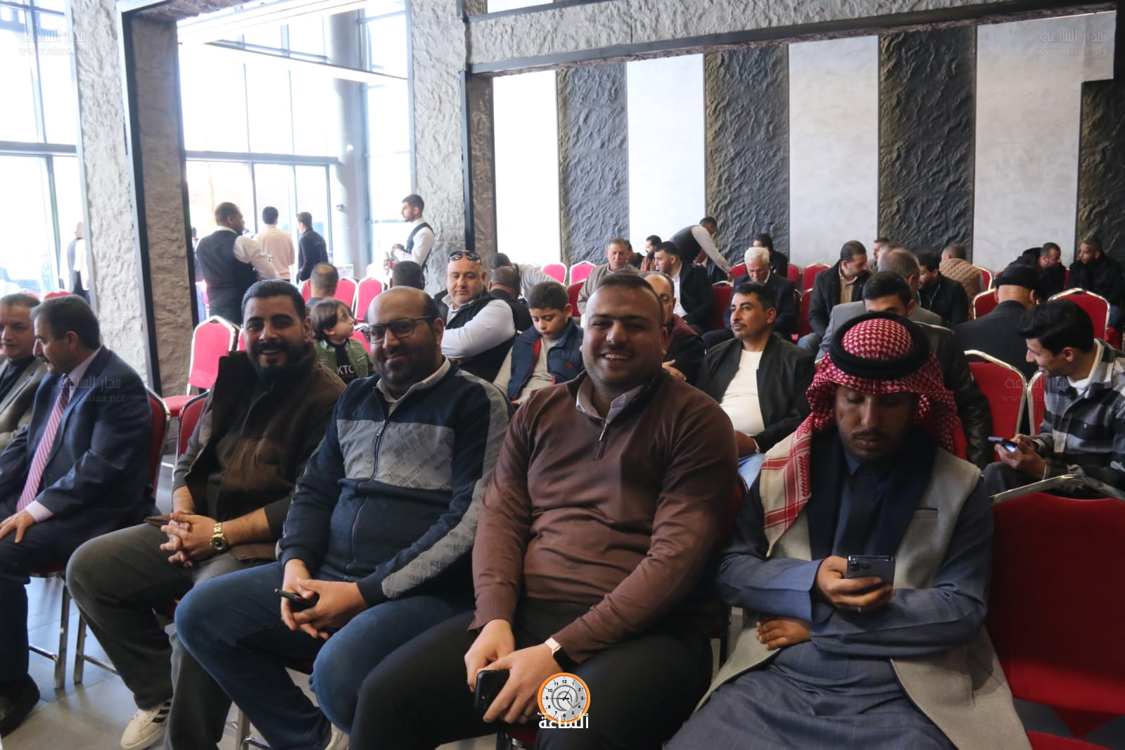 Madar Al-Saa Images 0.4189261806935912