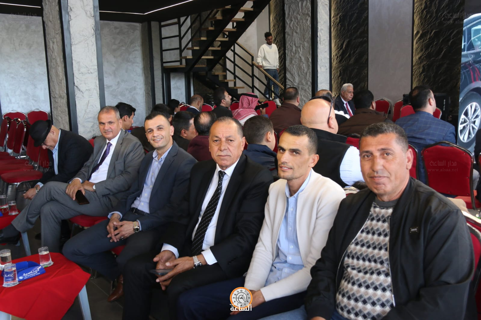 Madar Al-Saa Images 0.1866146325786182