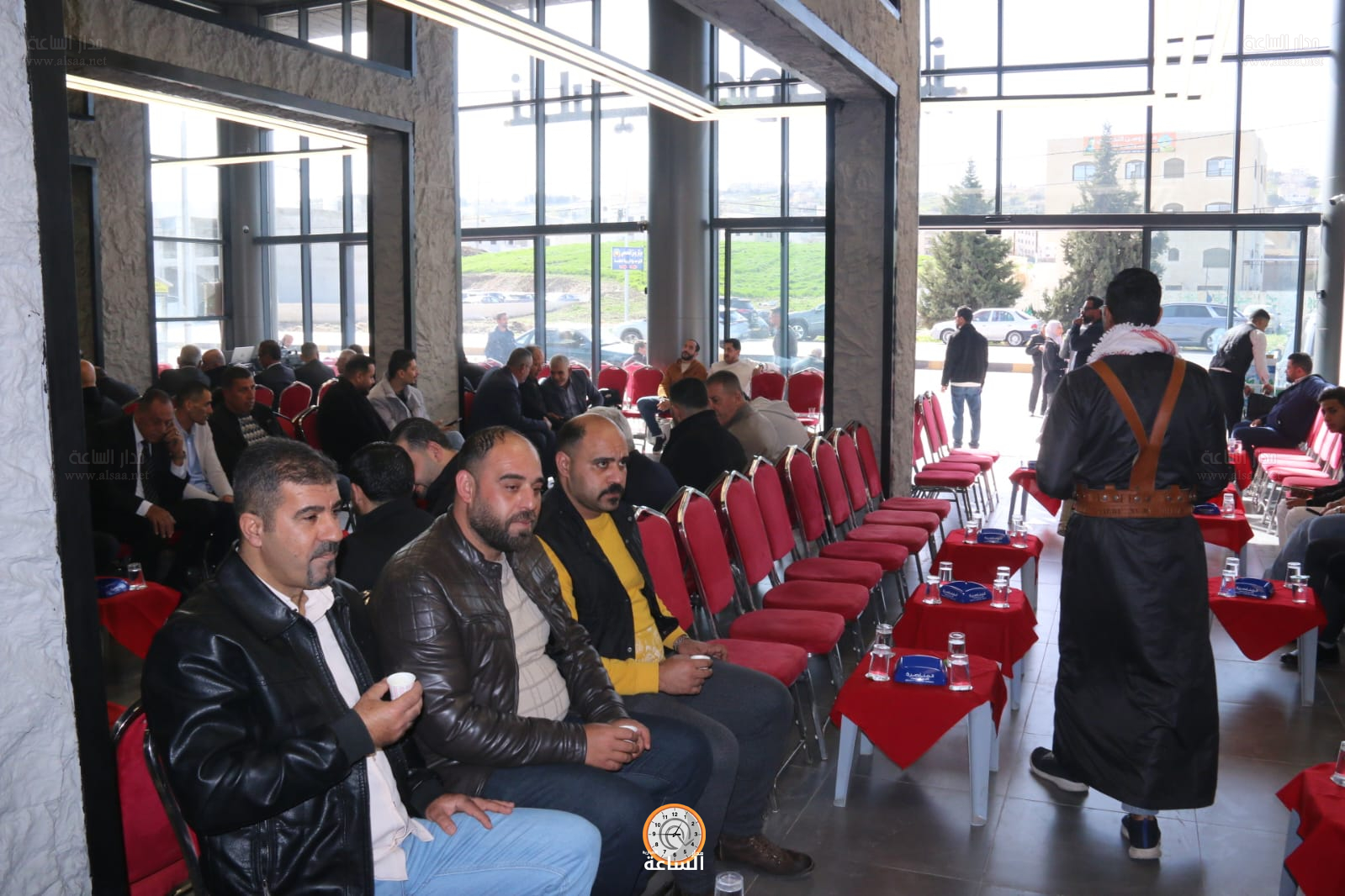 Madar Al-Saa Images 0.5607120400965011