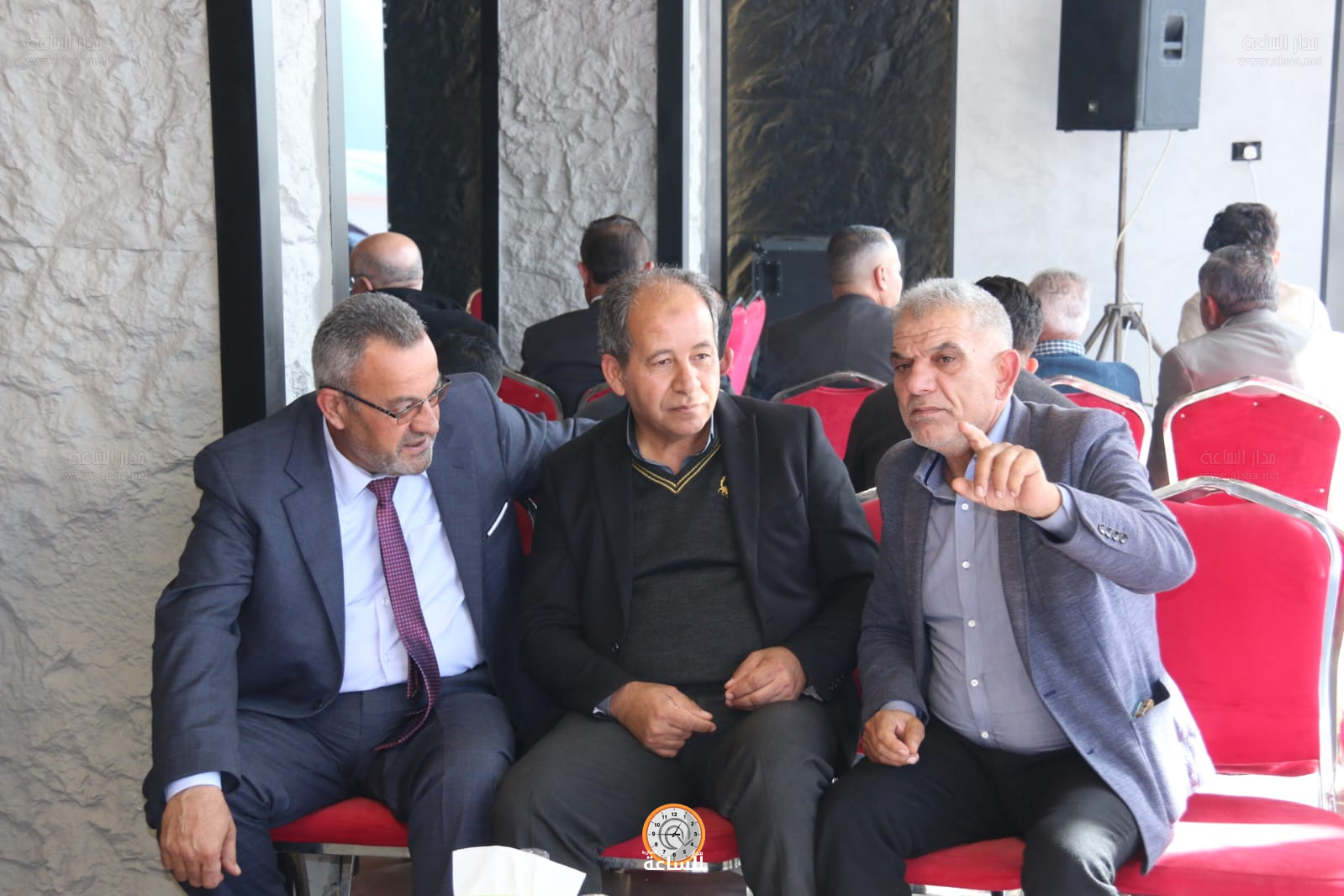 Madar Al-Saa Images 0.12412233188293664