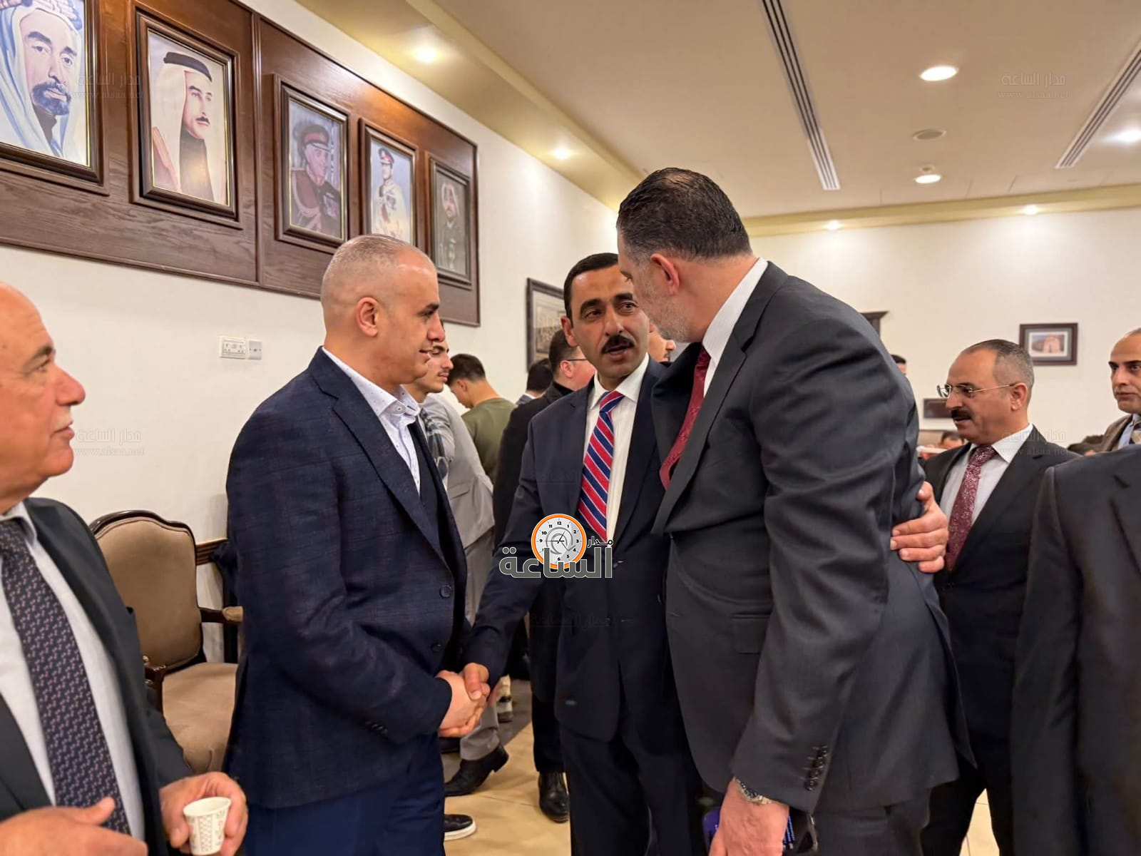 Madar Al-Saa Images 0.7253145011662631