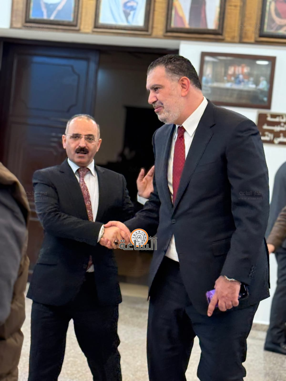 Madar Al-Saa Images 0.4805380844178073