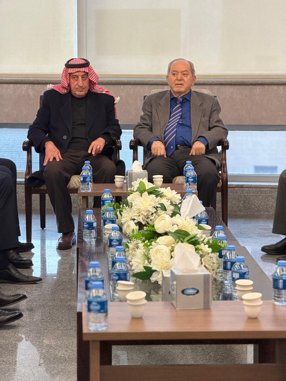 Madar Al-Saa Images 0.9548656057621734