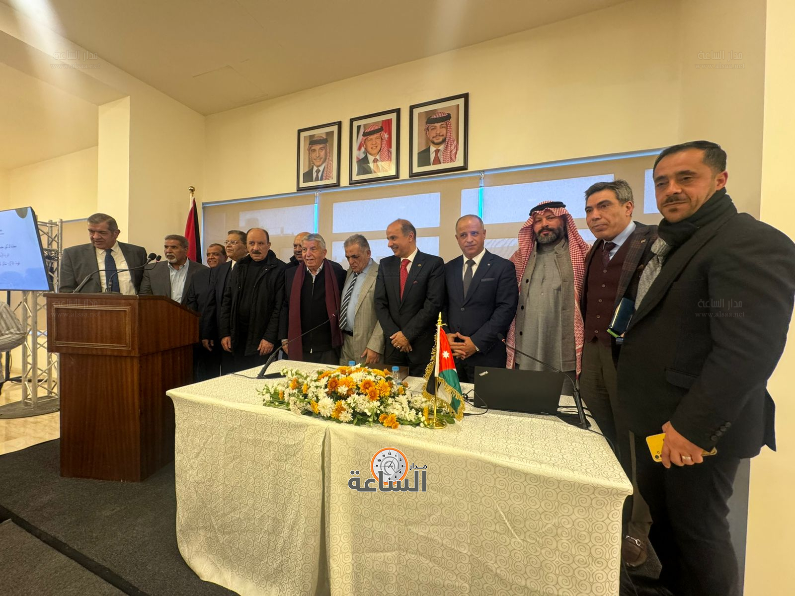 Madar Al-Saa Images 0.4572538106928058