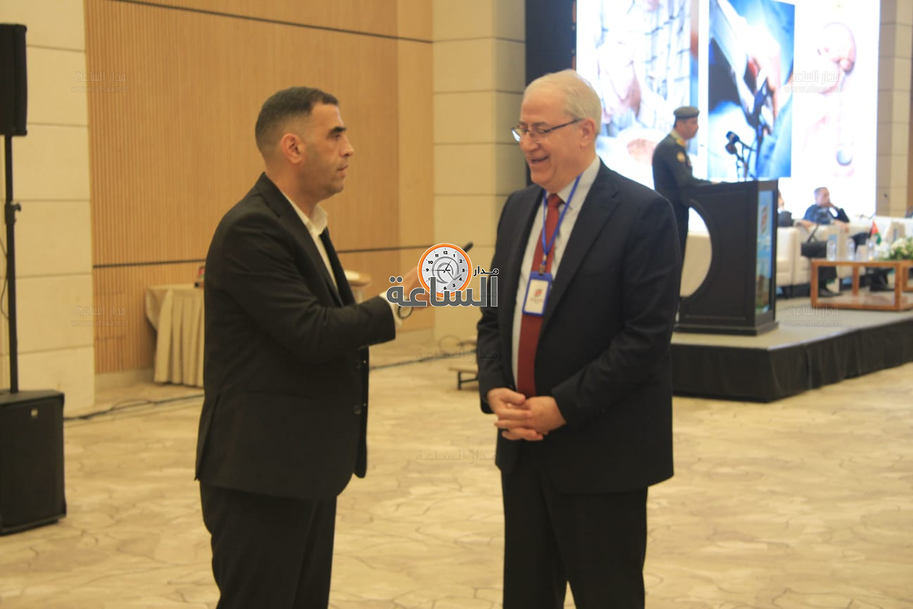 Madar Al-Saa Images 0.24607666661589345