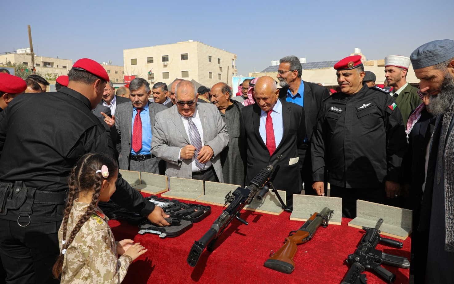 Madar Al-Saa Images 0.3649852029683205