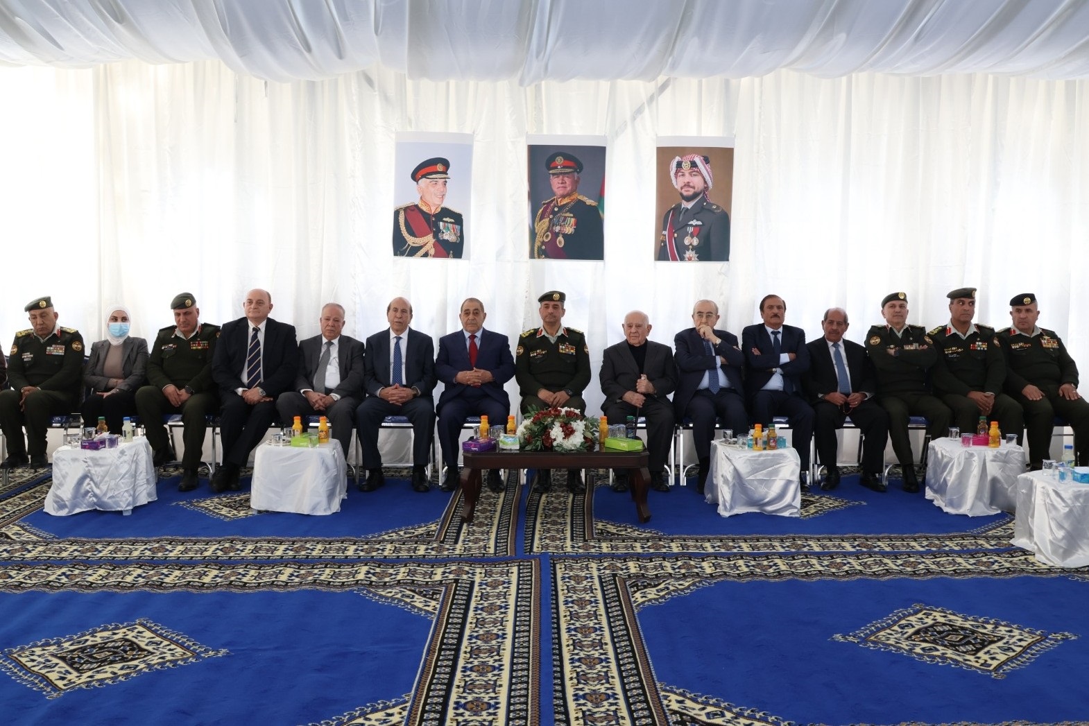 Madar Al-Saa Images 0.2564972306330521