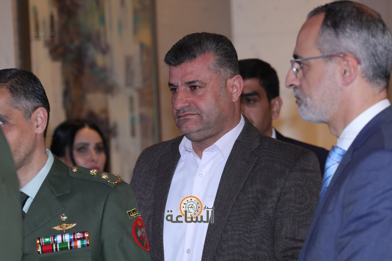 Madar Al-Saa Images 0.7194090063755127