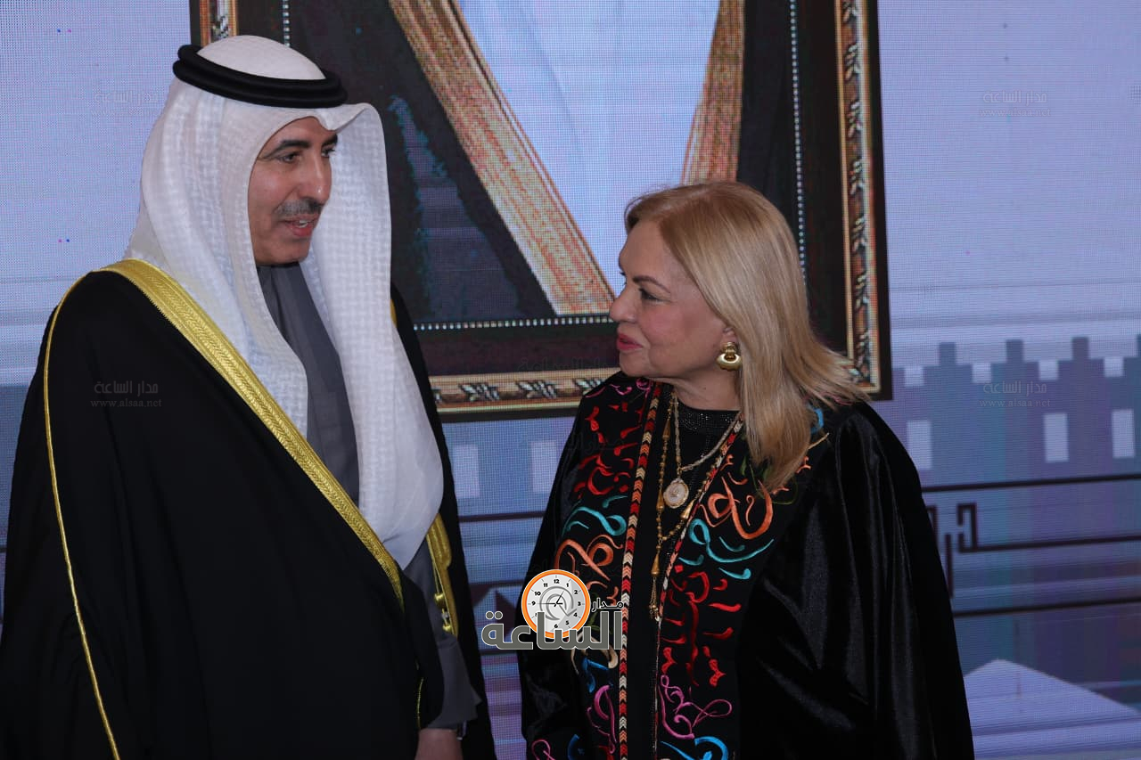 Madar Al-Saa Images 0.6968505943130437