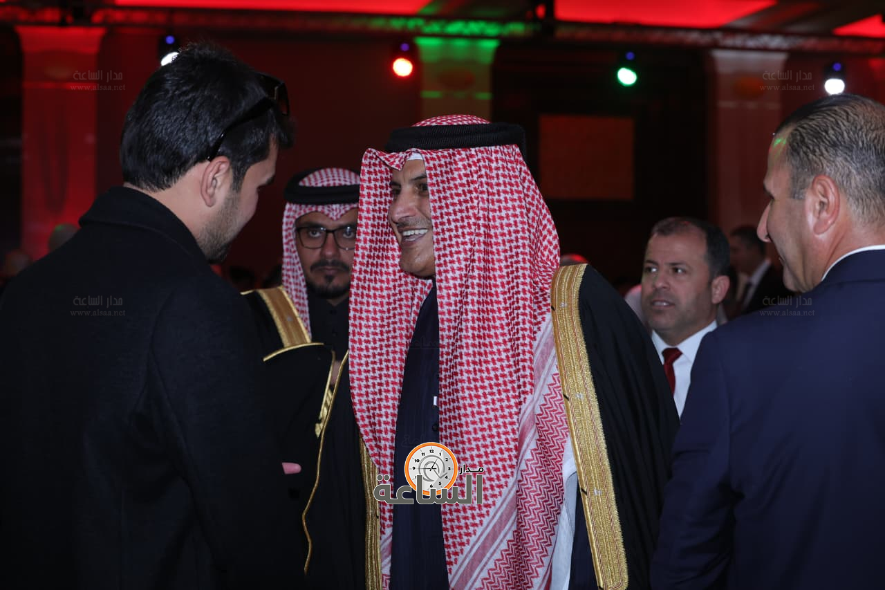 Madar Al-Saa Images 0.3229166437789651