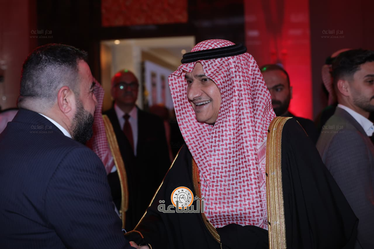 Madar Al-Saa Images 0.4258990245755502