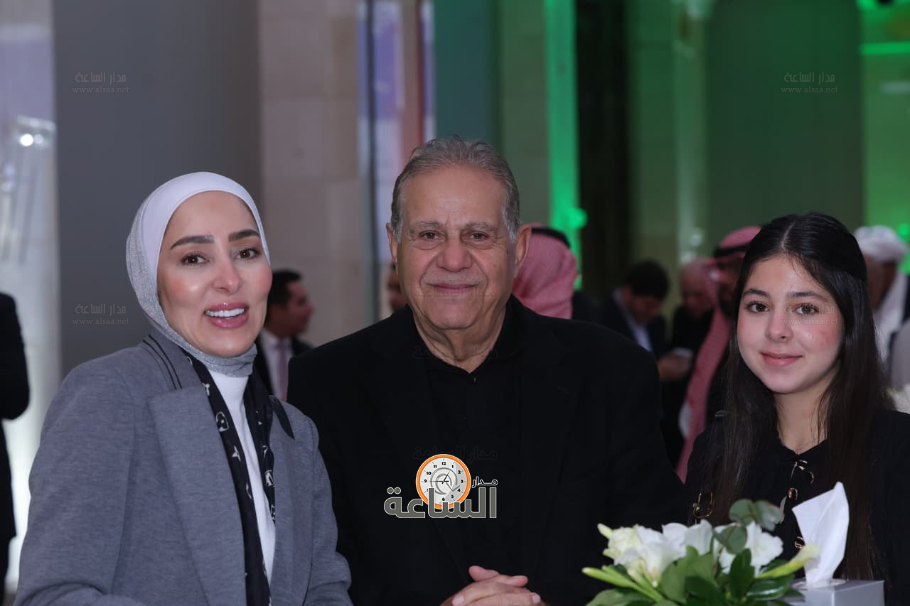 Madar Al-Saa Images 0.43224452580697104