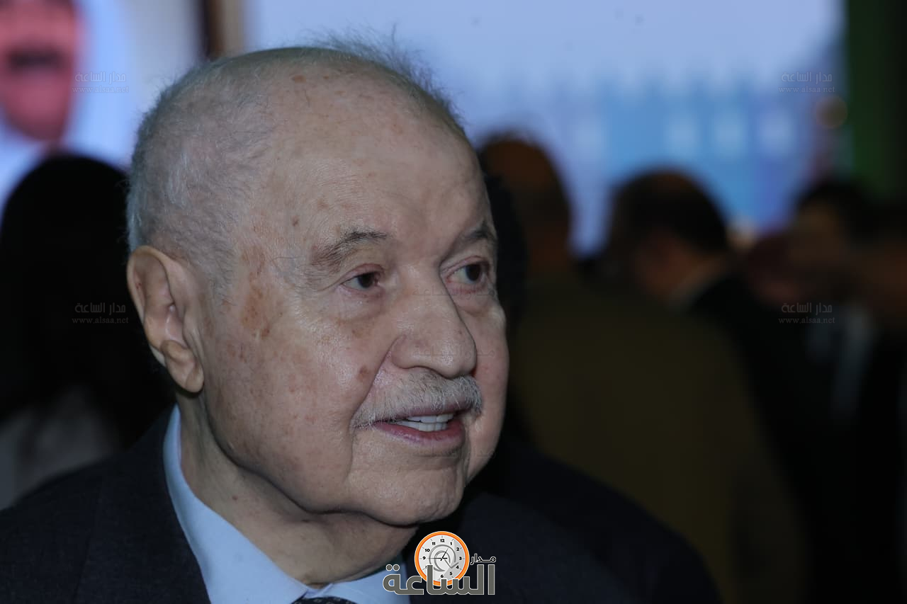 Madar Al-Saa Images 0.765138866212567