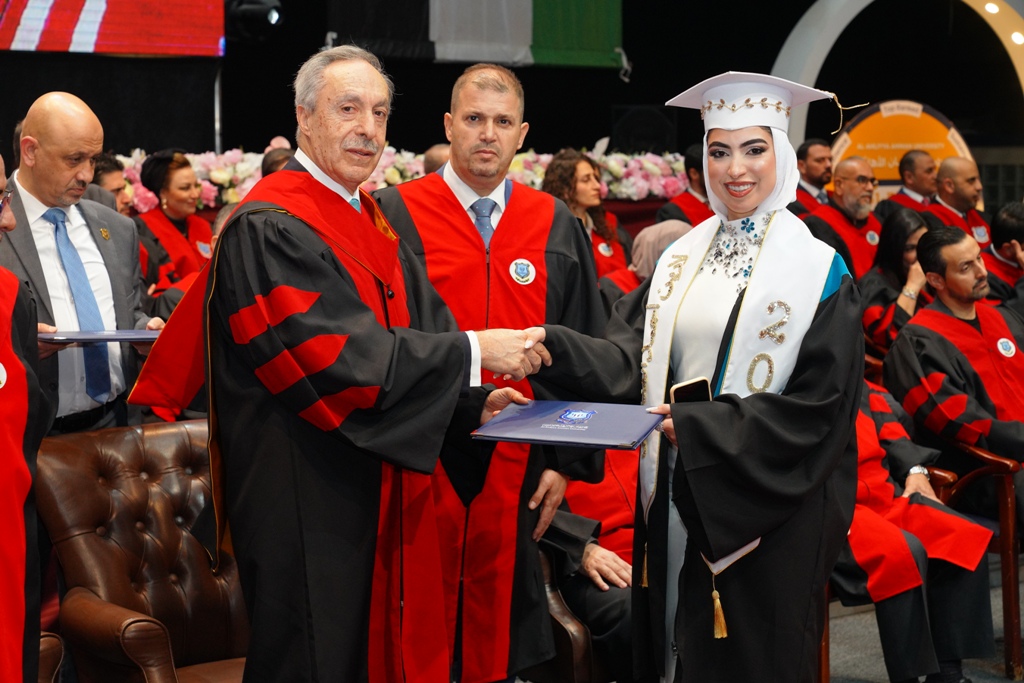 Madar Al-Saa Images 0.674733539384295