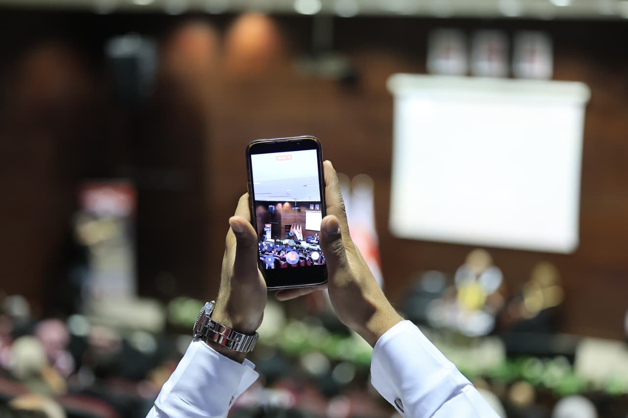 Madar Al-Saa Images 0.8151950279431389