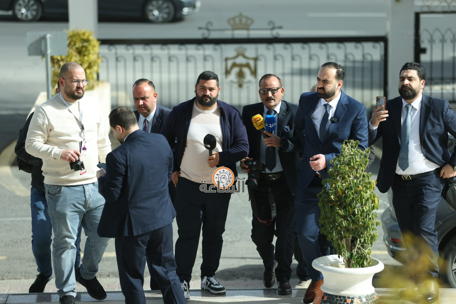 Madar Al-Saa Images 0.20048763136042025