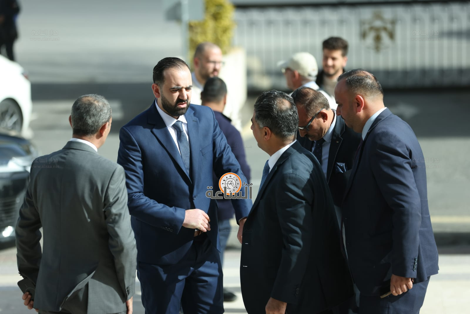 Madar Al-Saa Images 0.8593400468828859