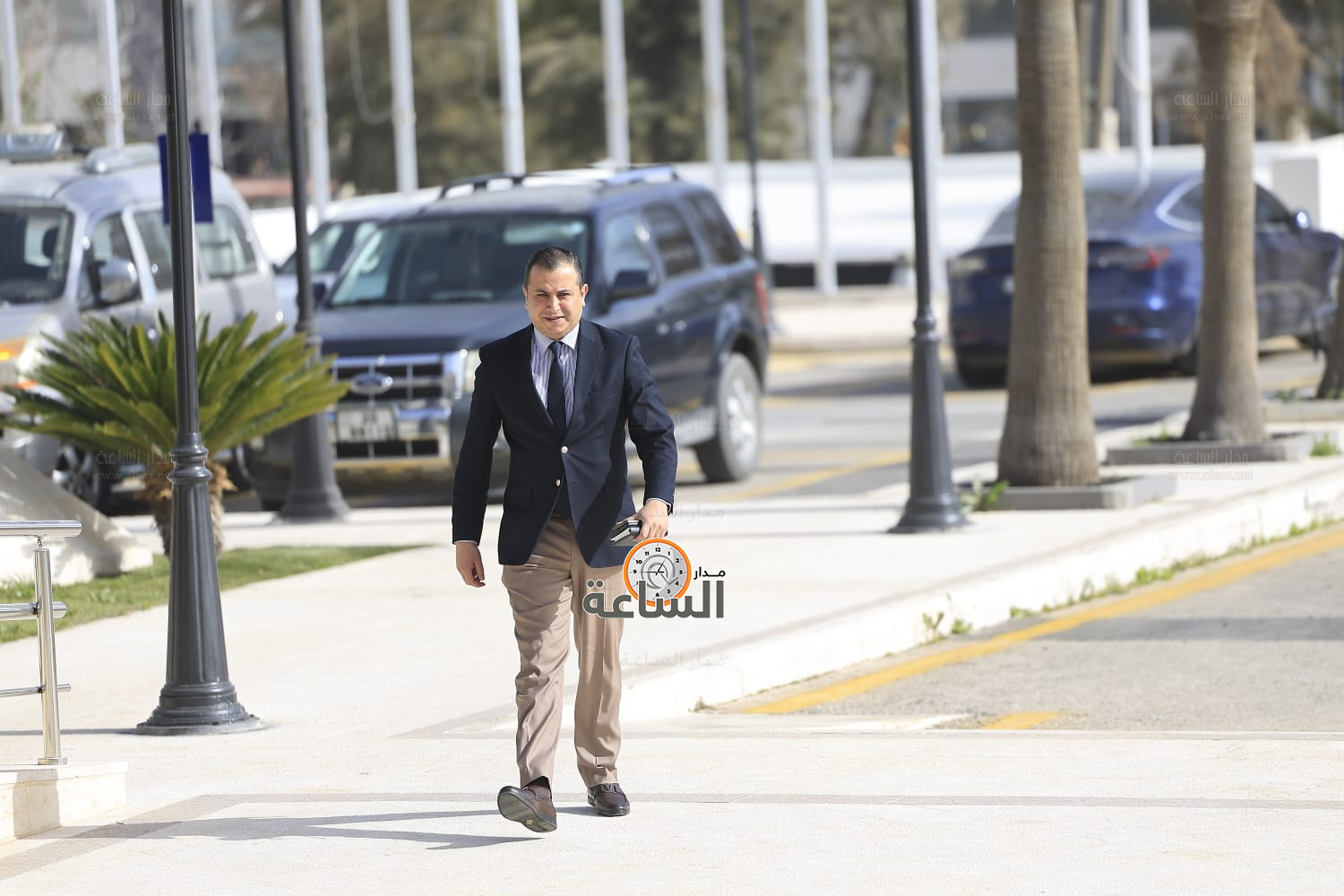 Madar Al-Saa Images 0.514969640729003