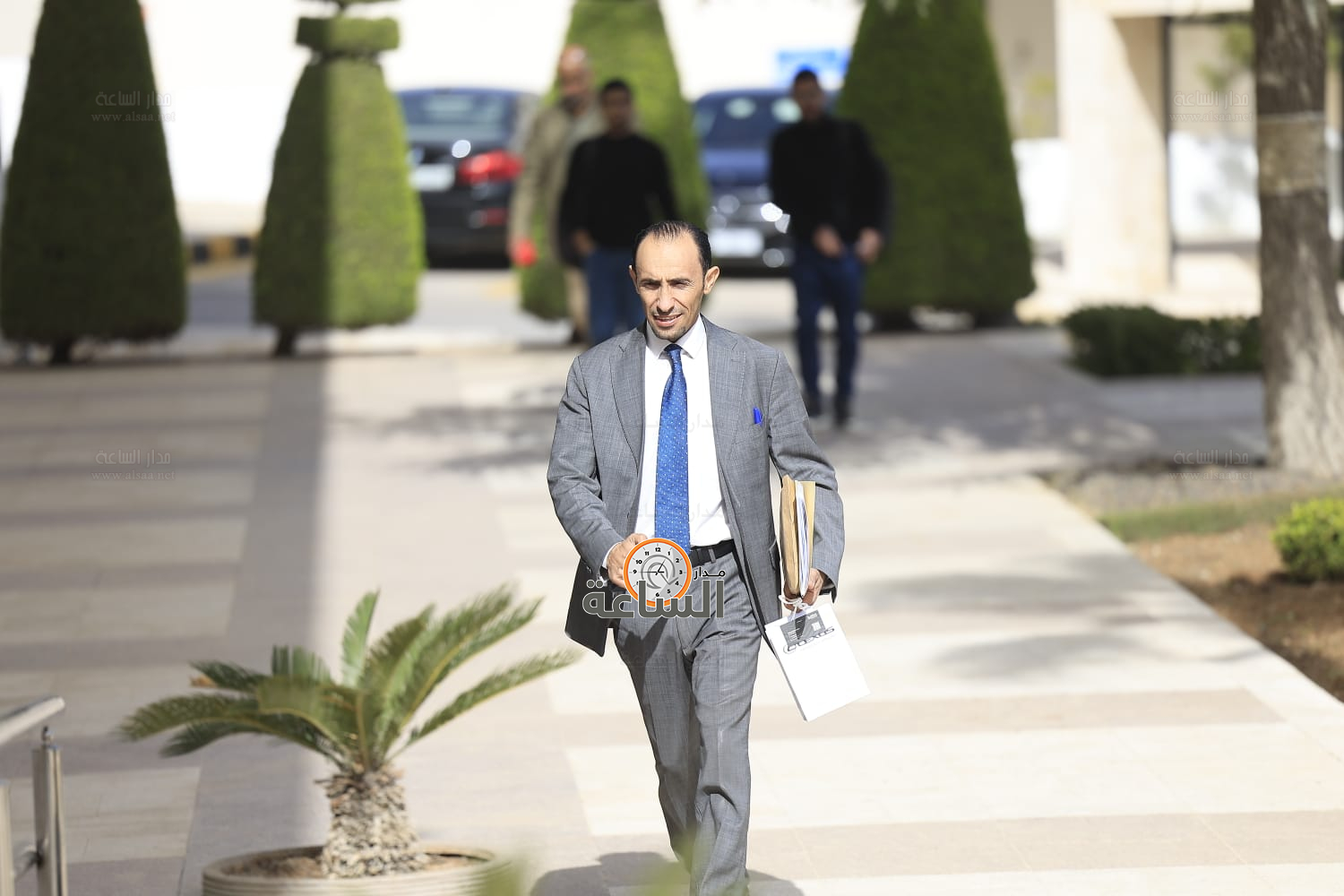 Madar Al-Saa Images 0.3115819575817744