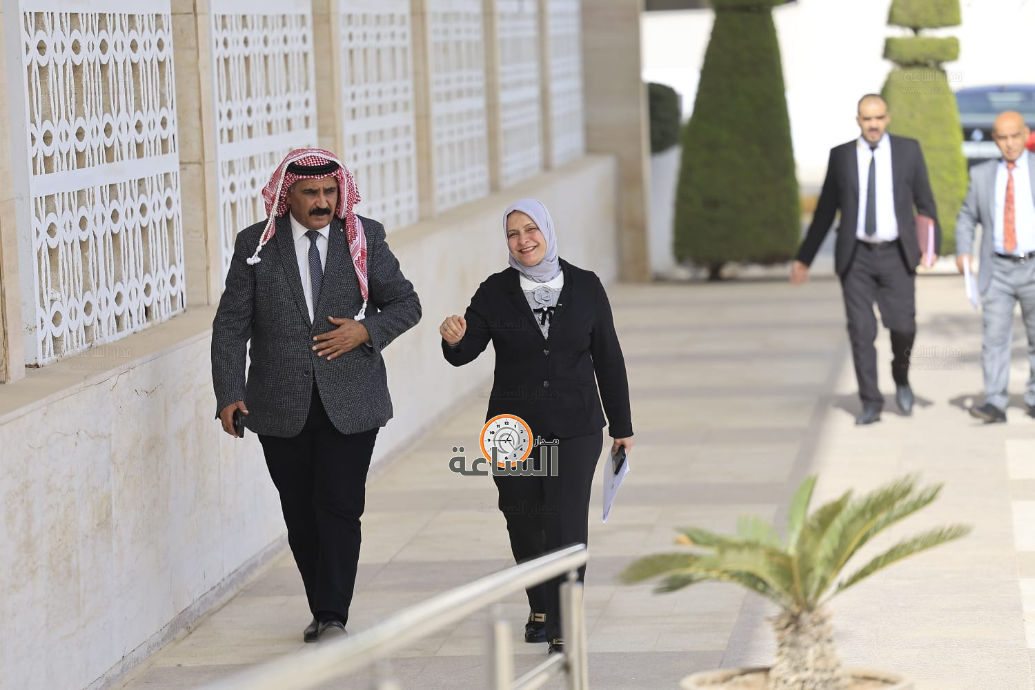 Madar Al-Saa Images 0.8257912417657106