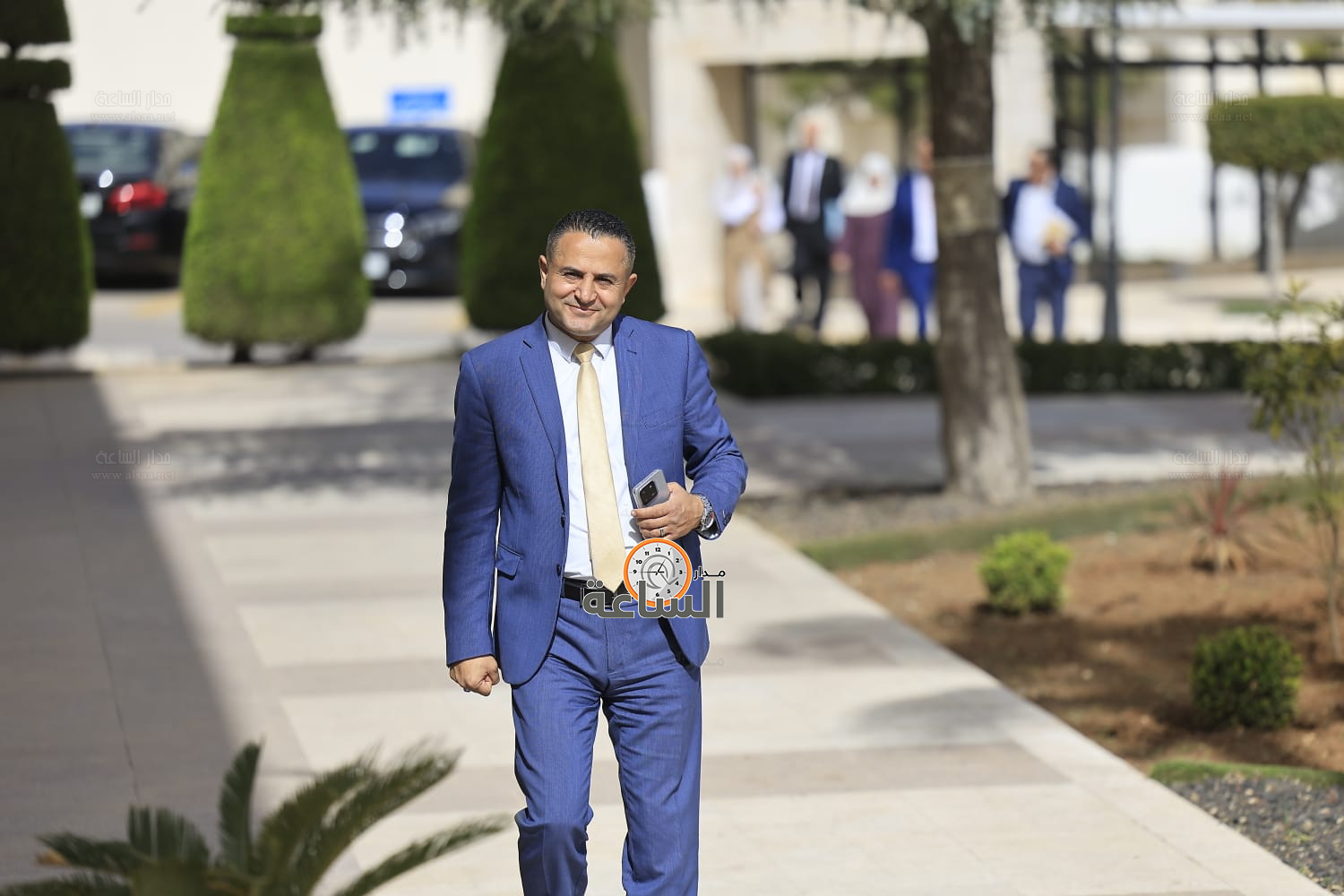 Madar Al-Saa Images 0.810224241537454