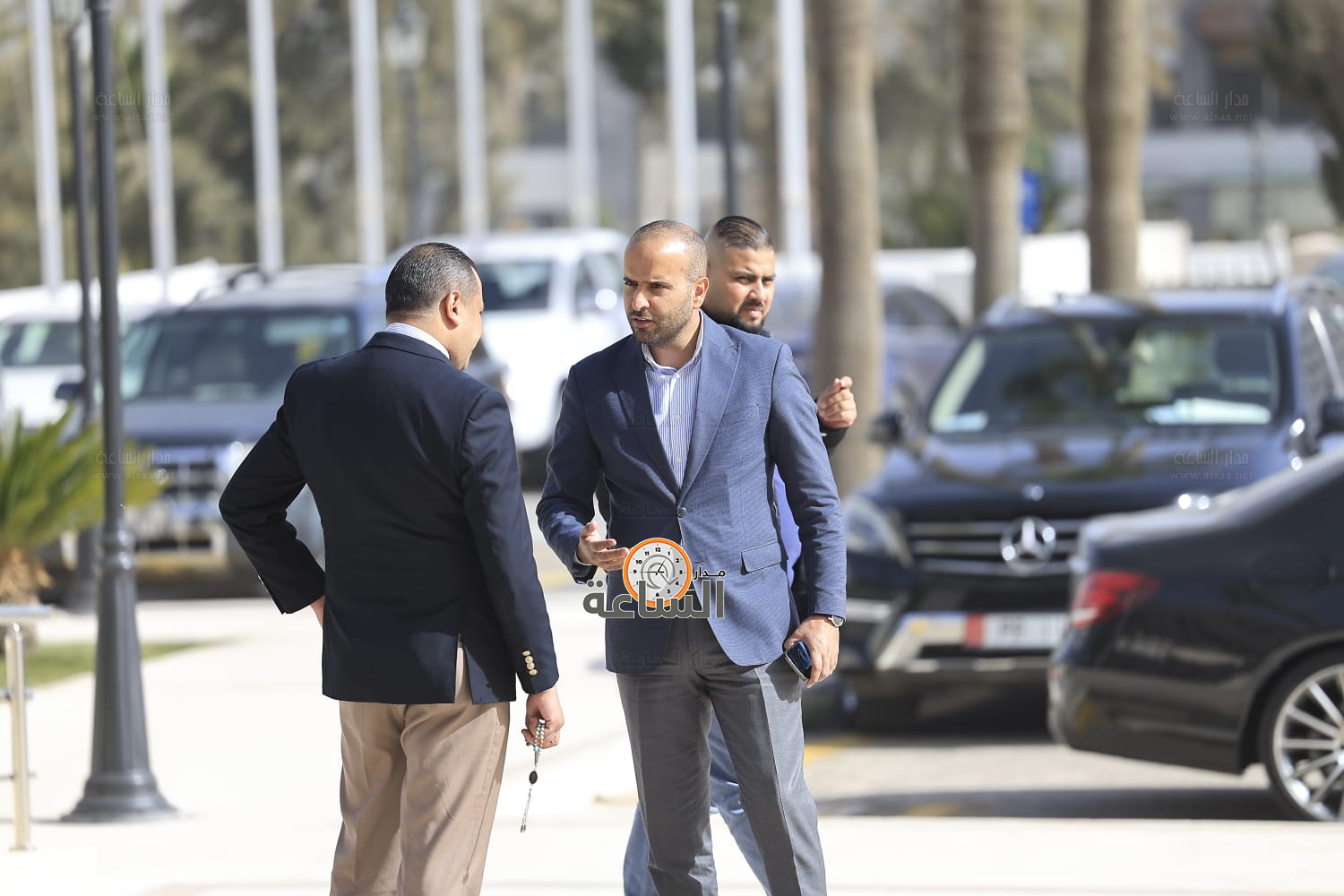 Madar Al-Saa Images 0.6508550575949826