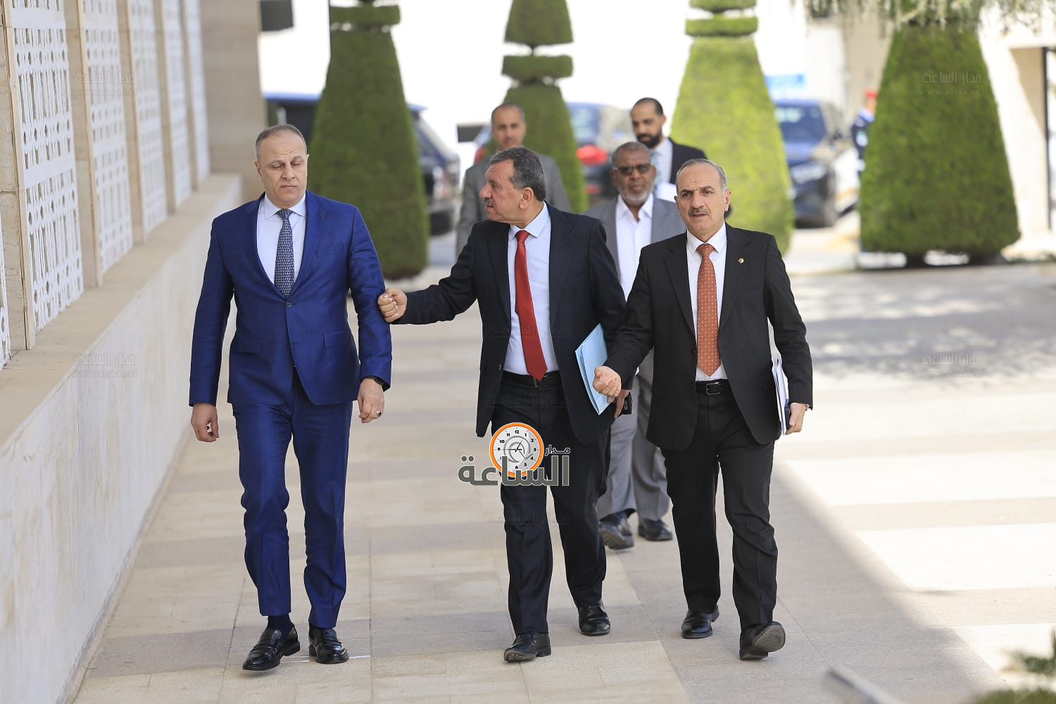 Madar Al-Saa Images 0.0842593024161491