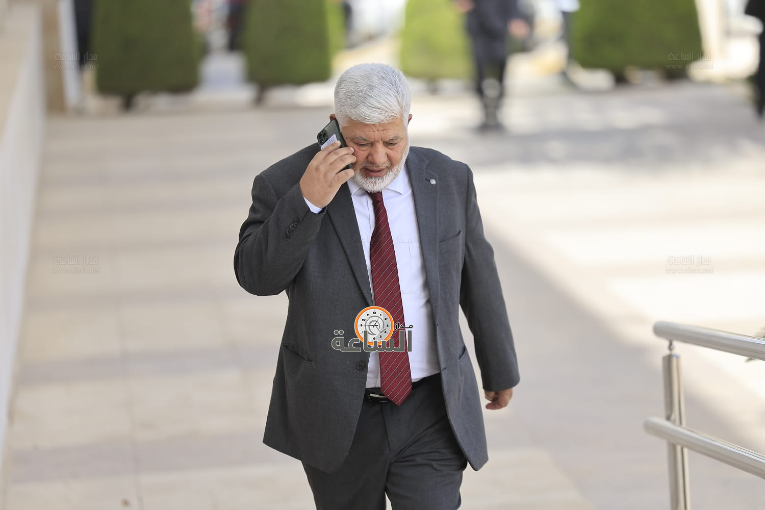 Madar Al-Saa Images 0.6704377820303701