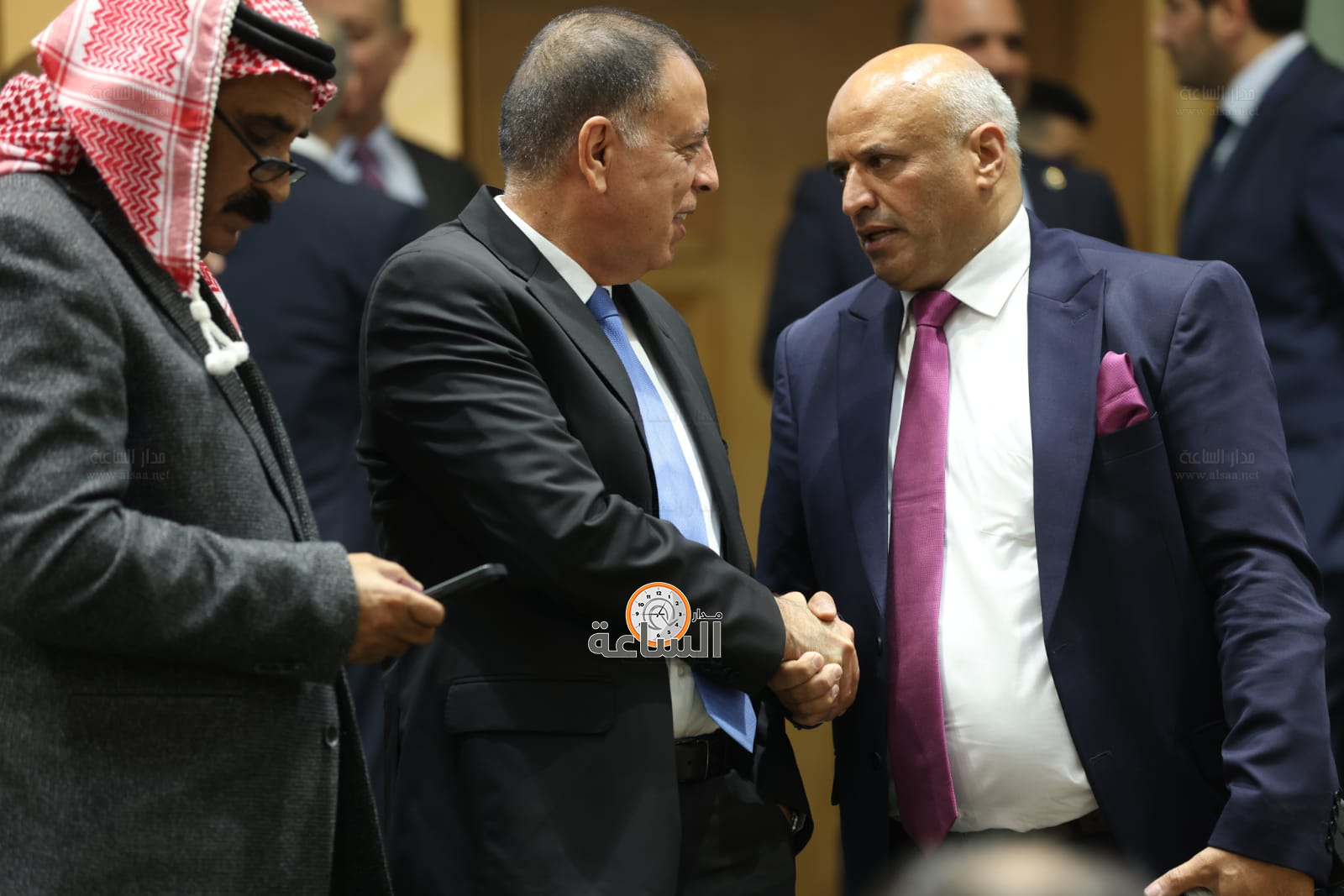 Madar Al-Saa Images 0.7159869702918207