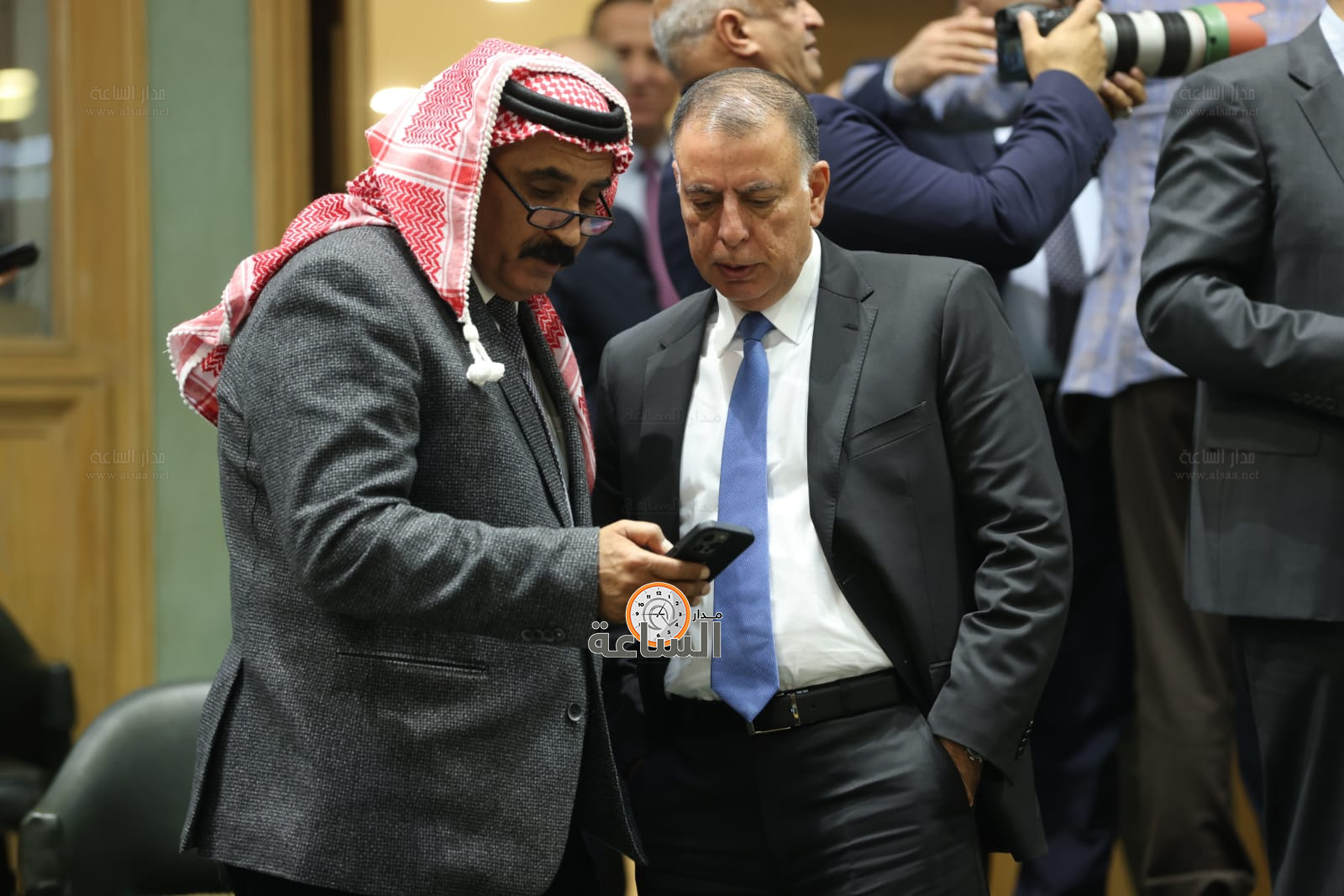 Madar Al-Saa Images 0.5154372194300206