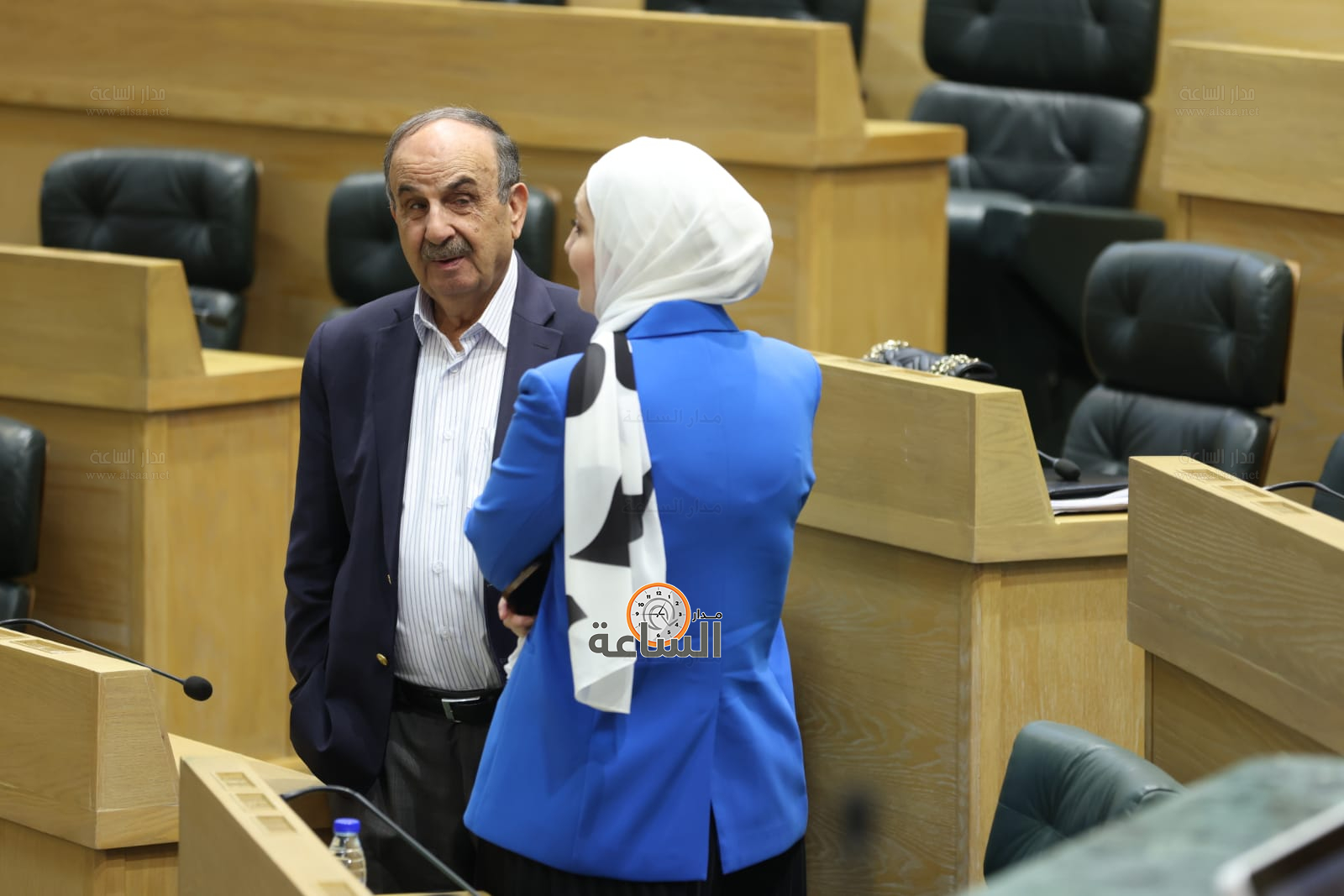 Madar Al-Saa Images 0.7678633331636774