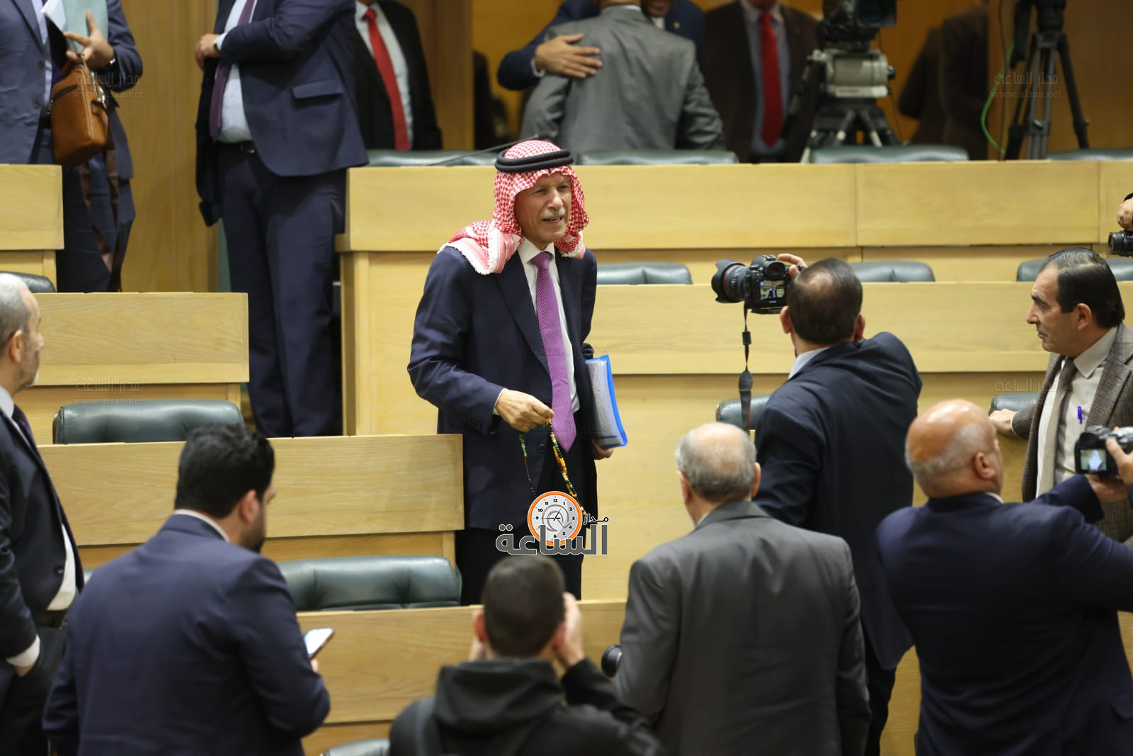 Madar Al-Saa Images 0.4061483286268479