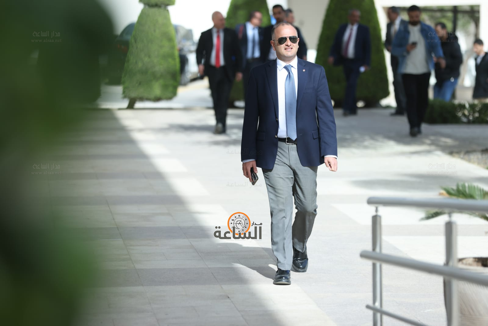 Madar Al-Saa Images 0.37446051600219943