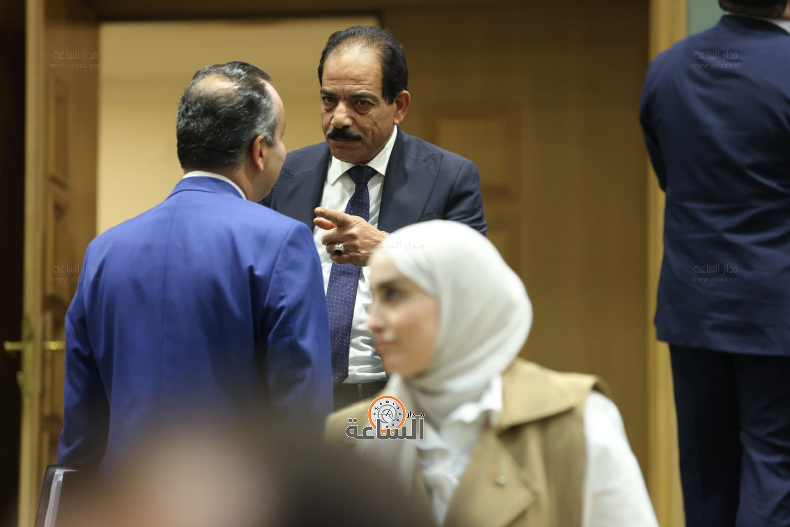 Madar Al-Saa Images 0.41436345324903723