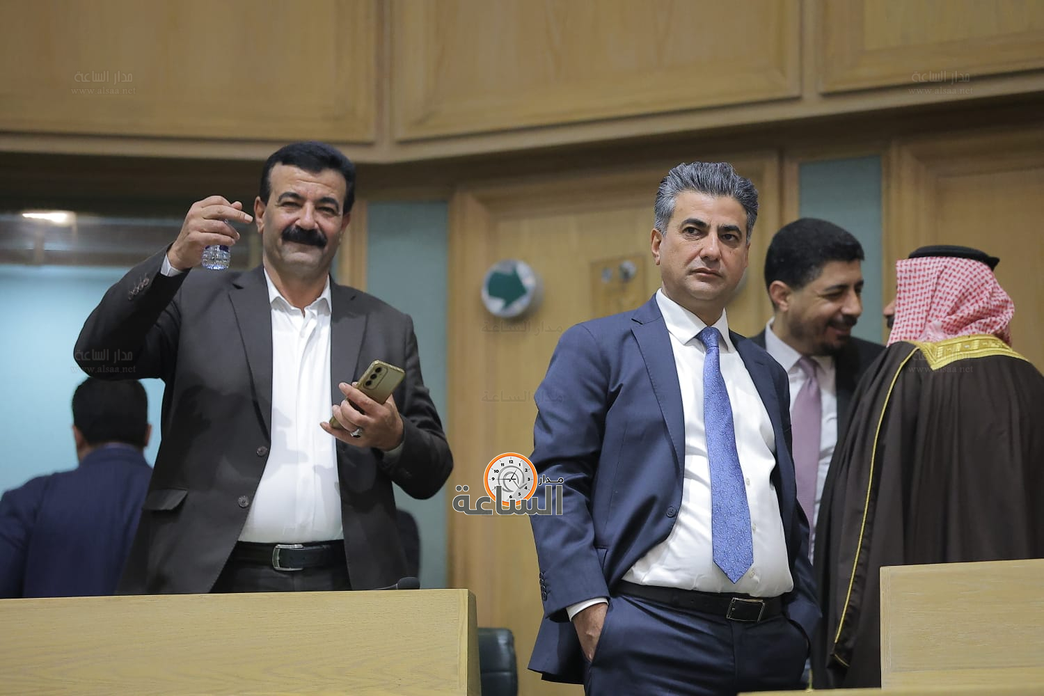 Madar Al-Saa Images 0.9554455571194083