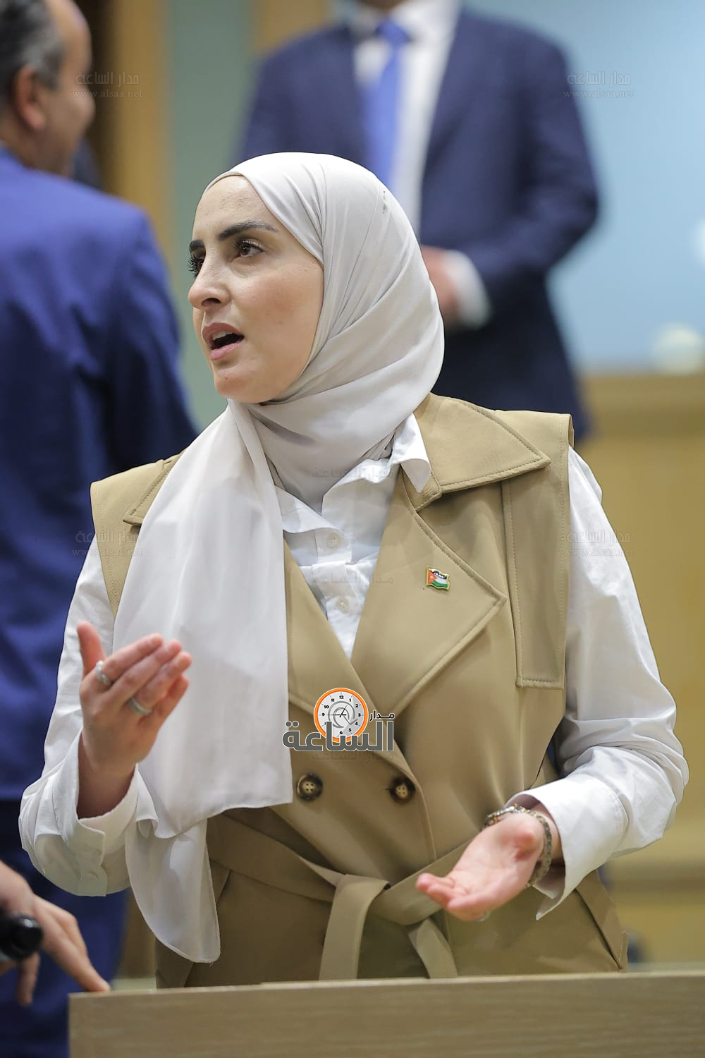 Madar Al-Saa Images 0.5633981367120557