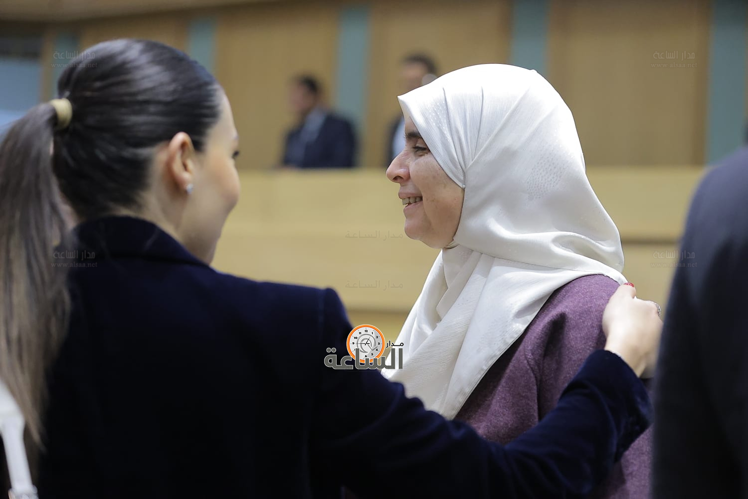 Madar Al-Saa Images 0.26697010329999005