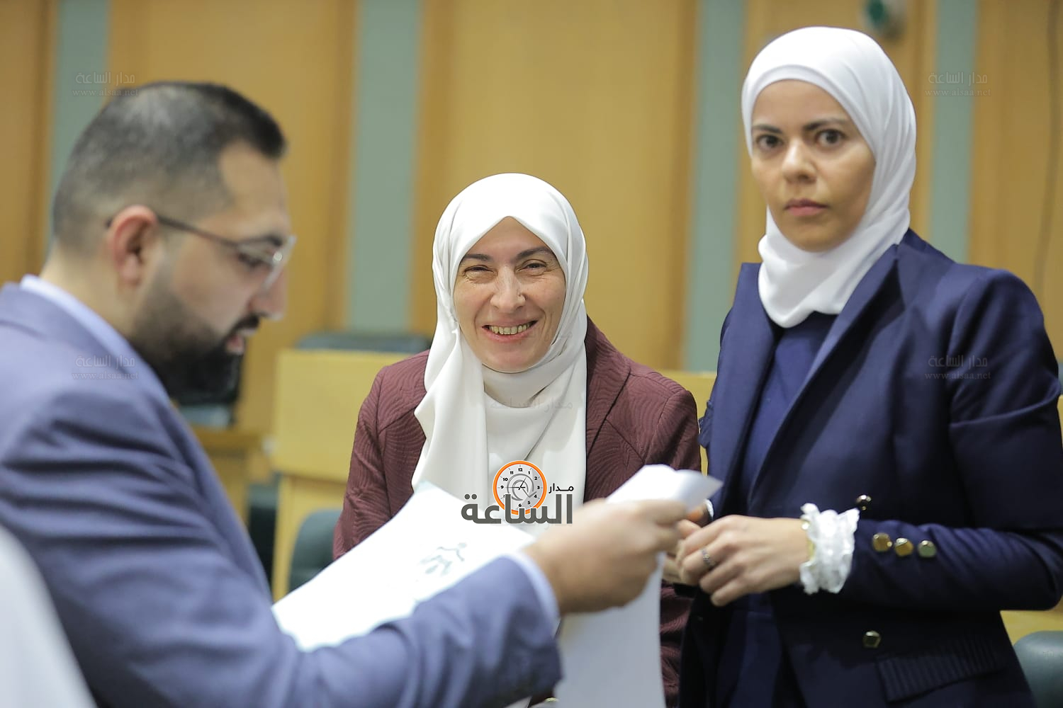 Madar Al-Saa Images 0.7009290914278066