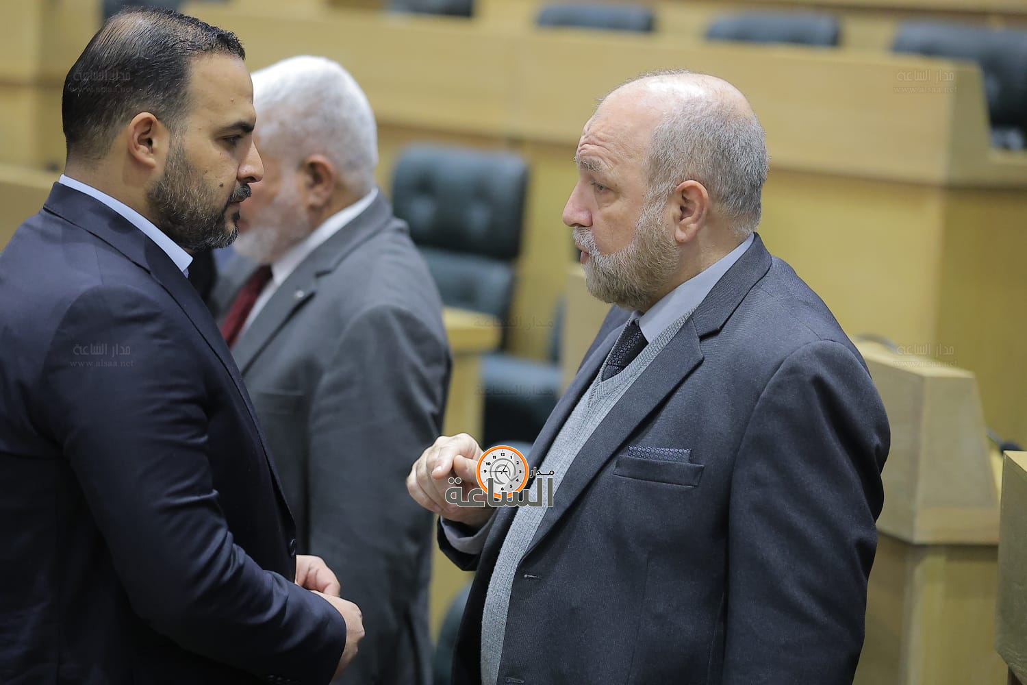 Madar Al-Saa Images 0.3598870249822035