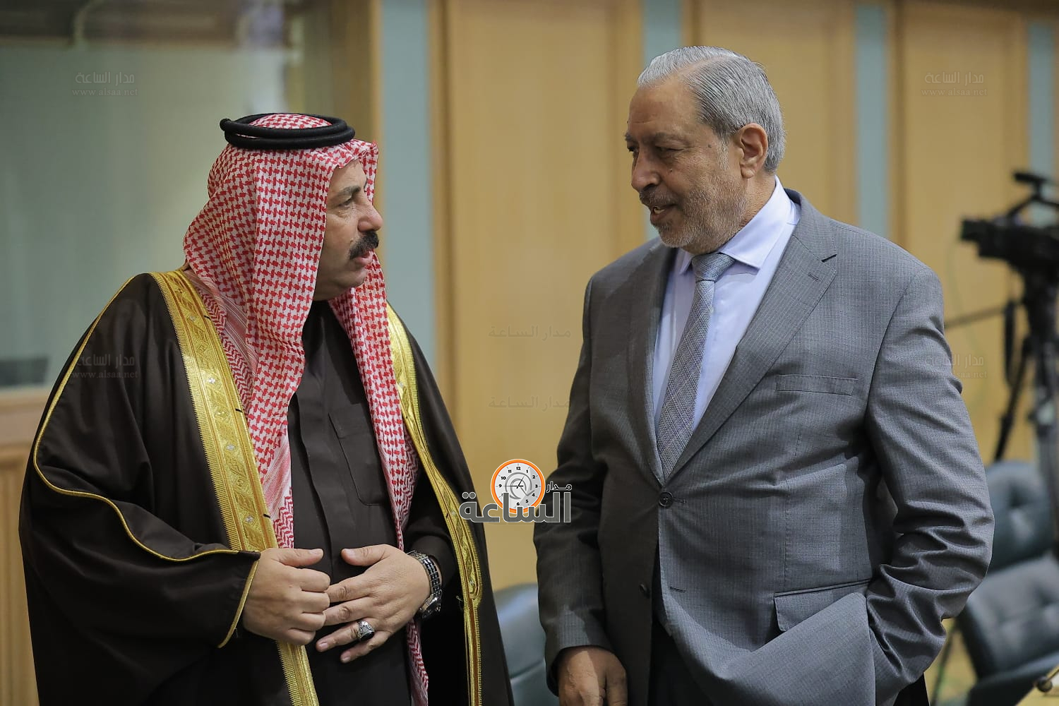 Madar Al-Saa Images 0.5430607593091601