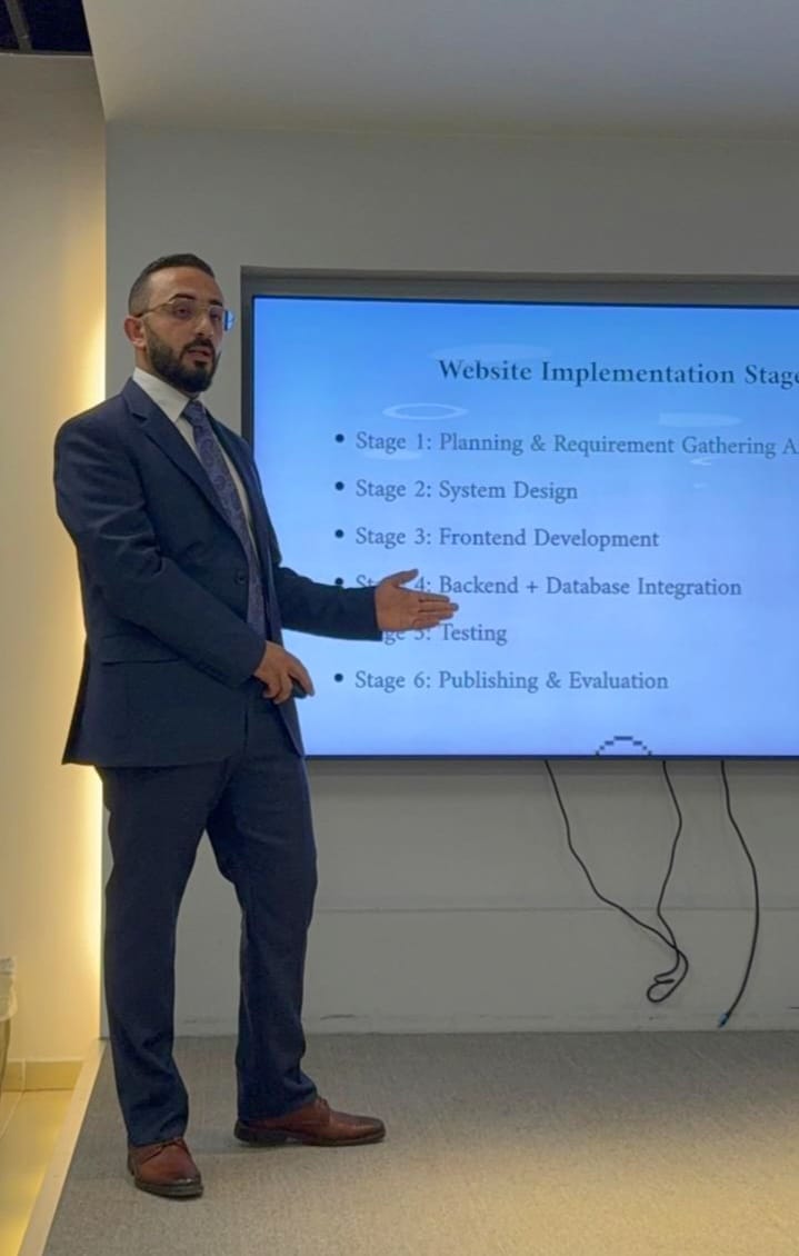 Madar Al-Saa Images 0.7519529143568461