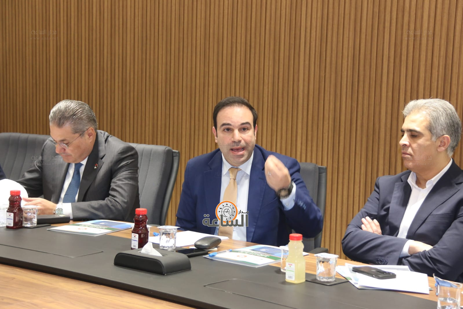 Madar Al-Saa Images 0.8757821348540296