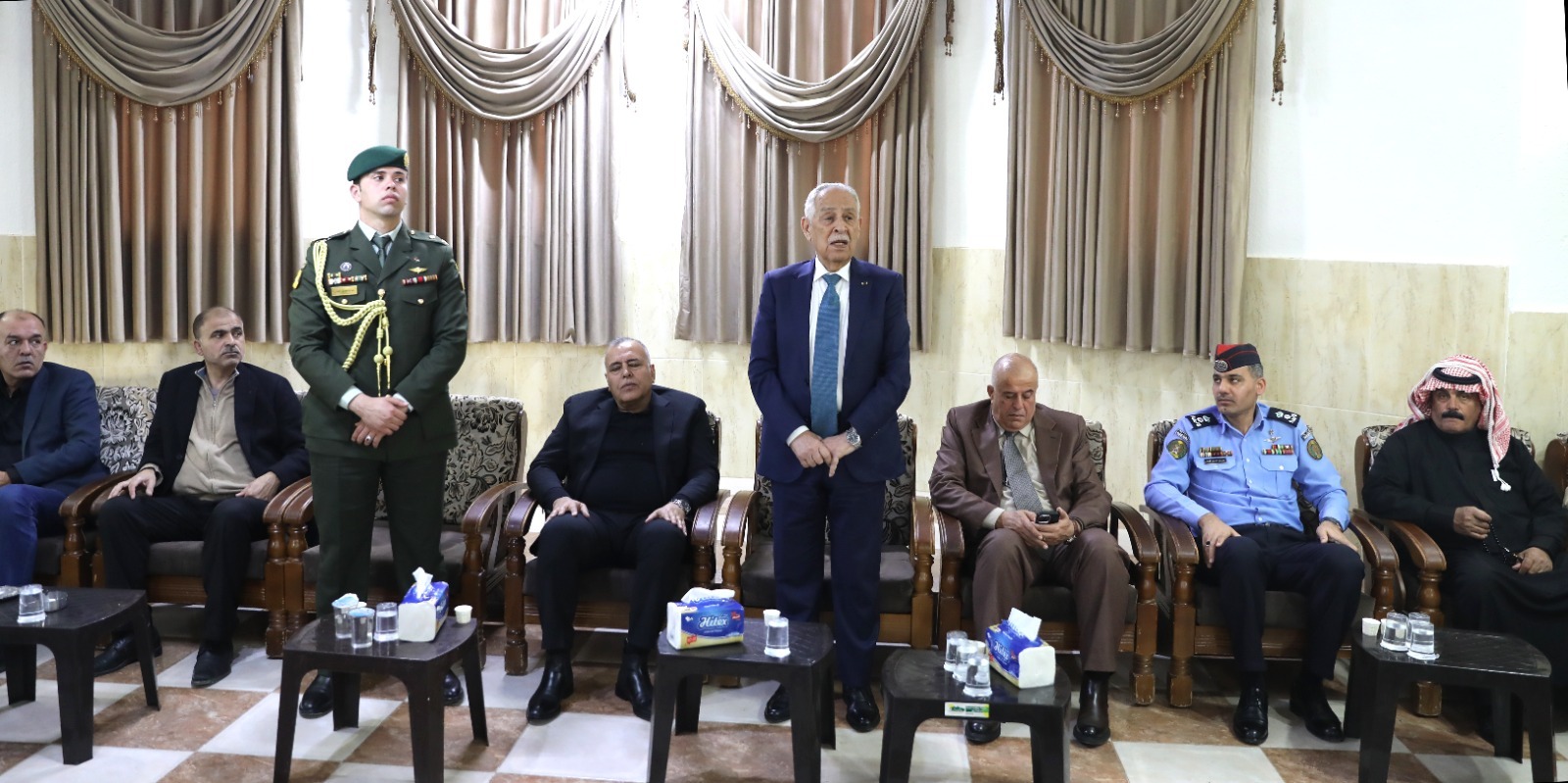 Madar Al-Saa Images 0.42235663103070087